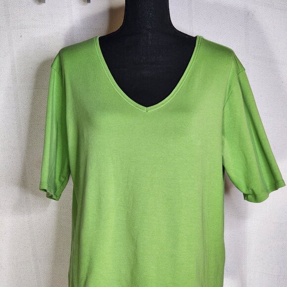 Chico's Green Celery SS Cotton Span V-Neck Super Soft Top Chico Size 3 US XL 16 - Picture 4 of 16